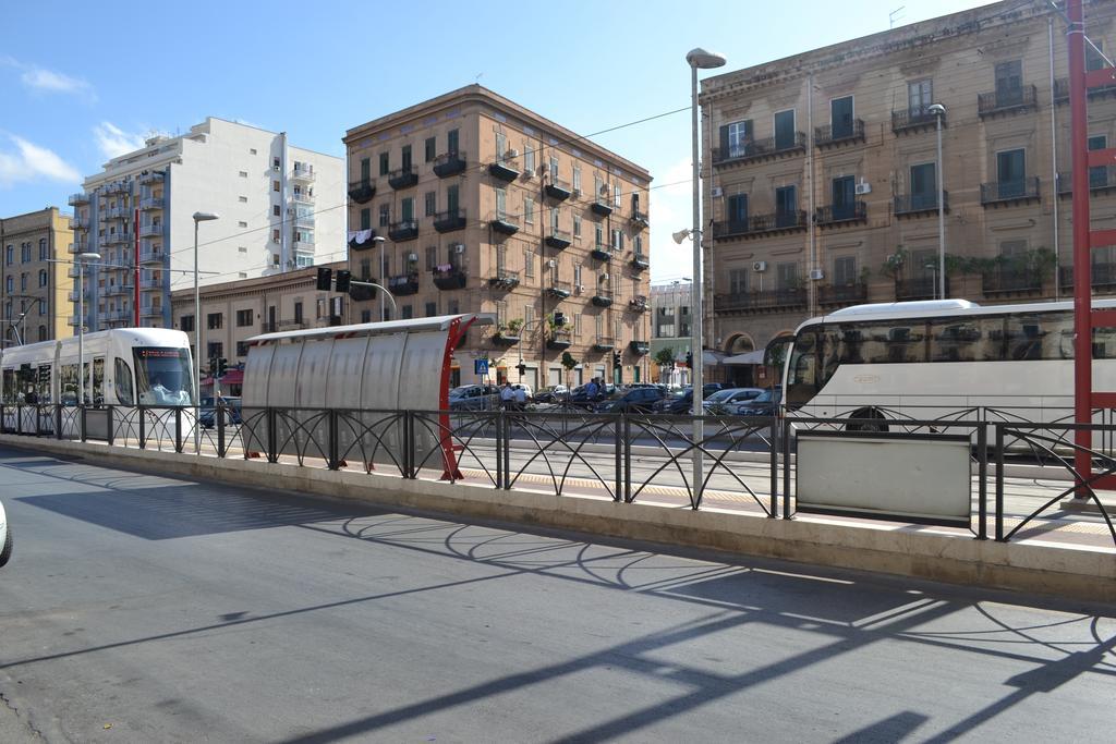 מלון פלרמו A Tre Passi Dal Centro מראה חיצוני תמונה